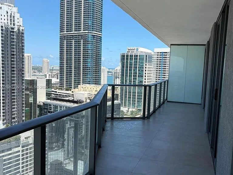 1300 S Miami Ave #2911 — Photo 3