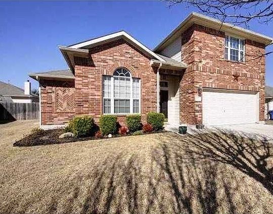 1st image of 904 Plumbago Dr