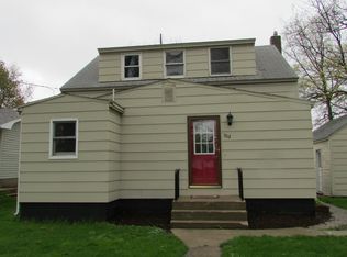 302 3rd Ave, Livermore, IA 50558