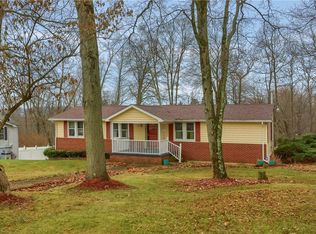 802 E Hillcrest Ave, New castle, PA 16105