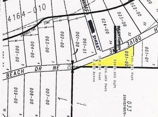 3682 Pleasant Beach Dr NE, Bainbridge Island, WA 98110