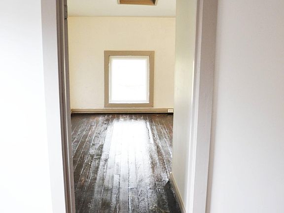 5th image of 519 W McMicken Ave #4