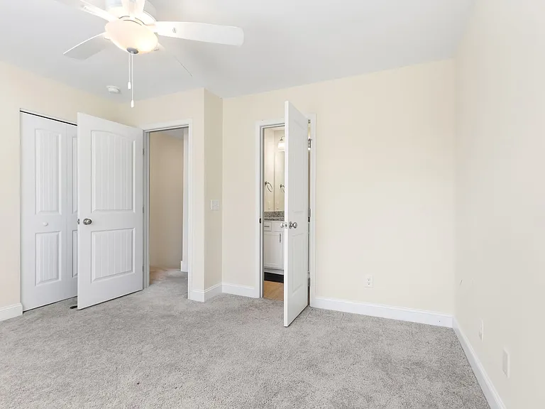 242 Admiration Ave — Photo 14