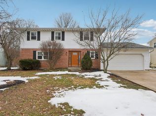 5644 Linworth Rd, Columbus, OH 43235