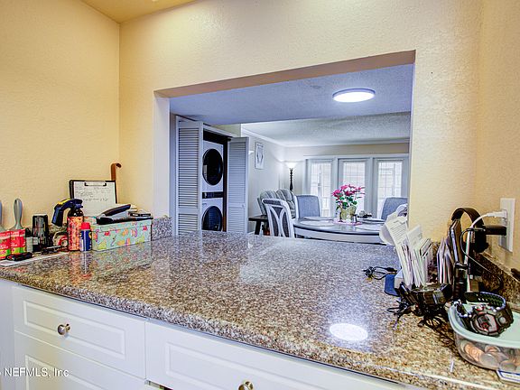 3rd image of 6616 LA MIRADA Drive E #4