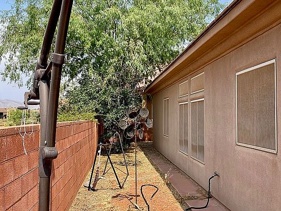 4th image of 250 N Snow Canyon Dr #5