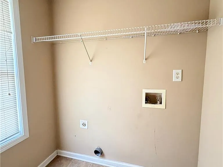 153 Greystone Cir — Photo 27