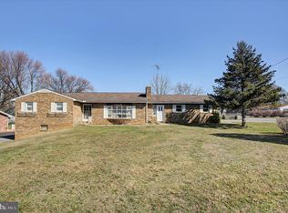 1343 2nd Ave, Chambersburg, PA 17202