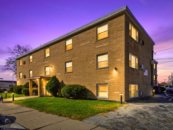 5470 S Archer Ave APT 3B, Chicago, IL 60638