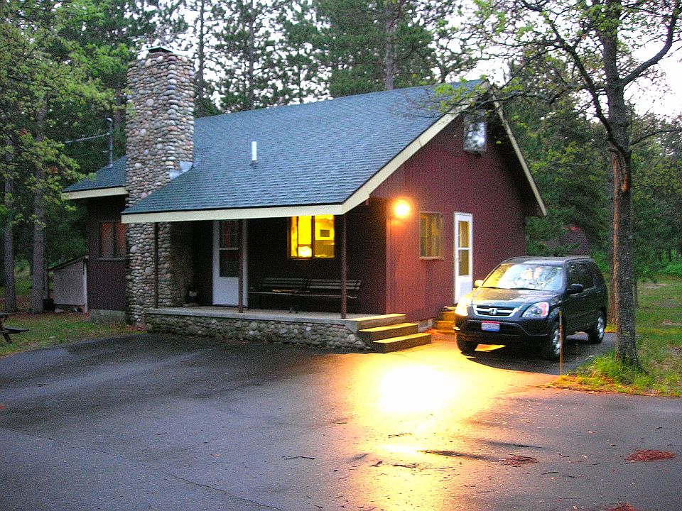 1st image of 3180 Northeast Trl