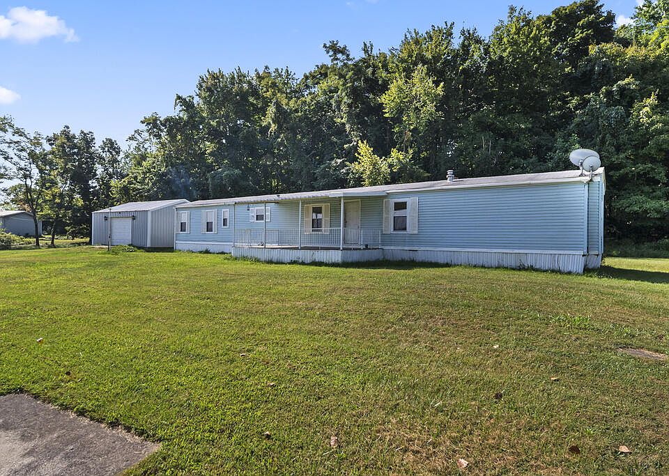 1st image of 121 Rinehart Rd