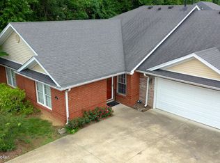 7501 Pony Haven Dr #9, Louisville, KY 40214