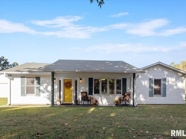 2650 Dogwood Rd, Carbondale, IL 62902