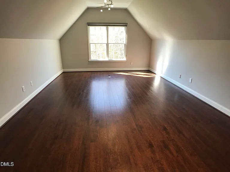 606 Preston Village Way — Photo 27