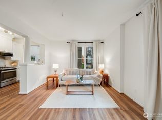 10042 Main St APT 203, Bellevue, WA 98004