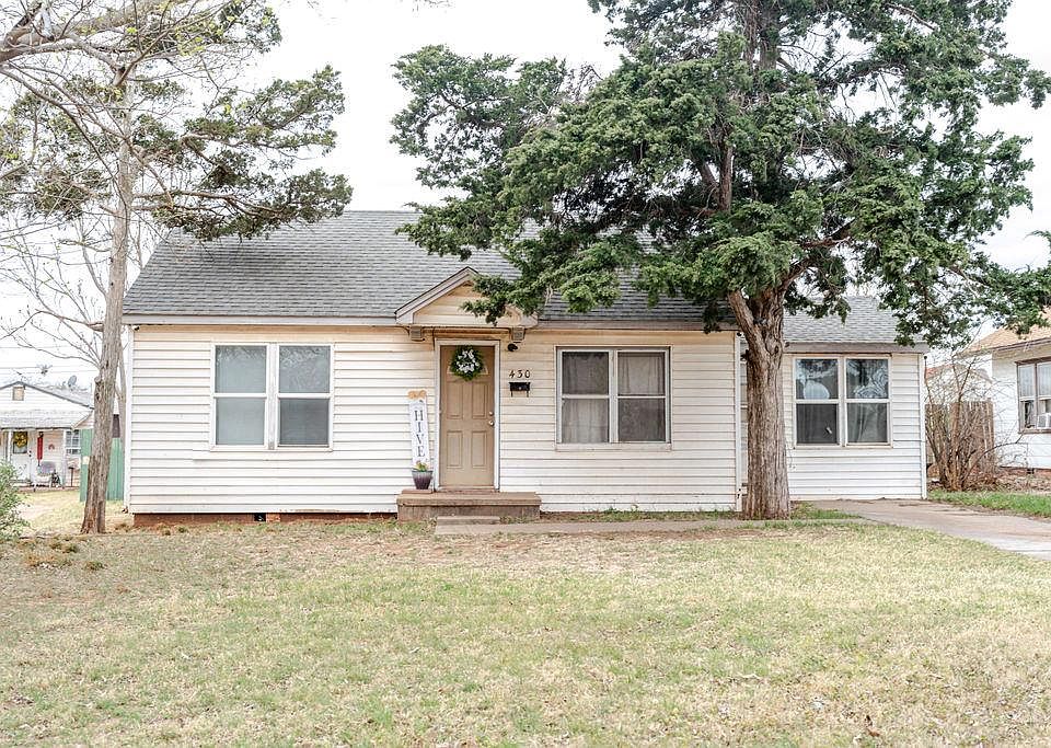 1st image of 430 S 15th St