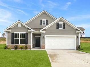 610 River Bottom Rd, Fletcher, NC 28792