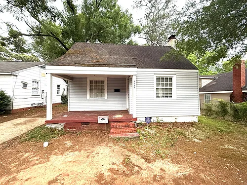 2122 Windsor Ave Photo 1