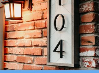 104 Thompson Ln, Blum, TX 76627