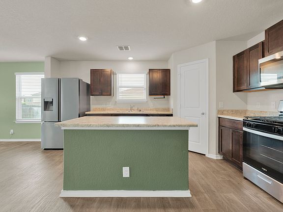 3rd image of 9570 Ranch Loop