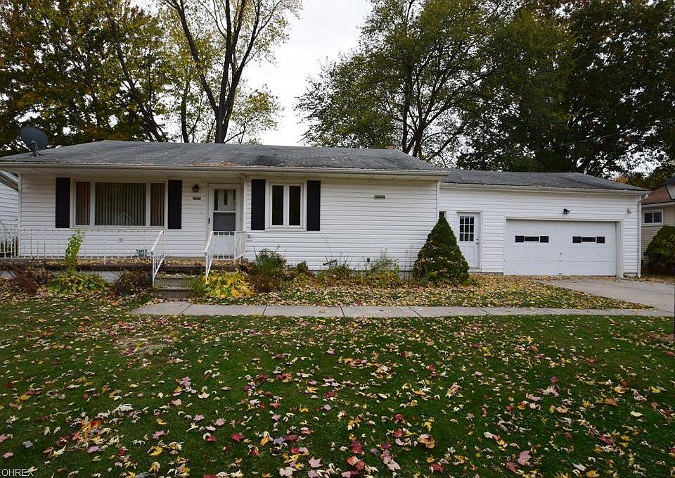 1st image of 1060 Plaza Dr