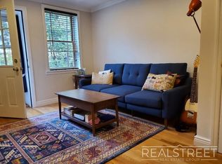 16 Strong Pl APT 1, Brooklyn, NY 11231