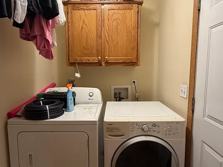 410 S Robert St — Photo 19