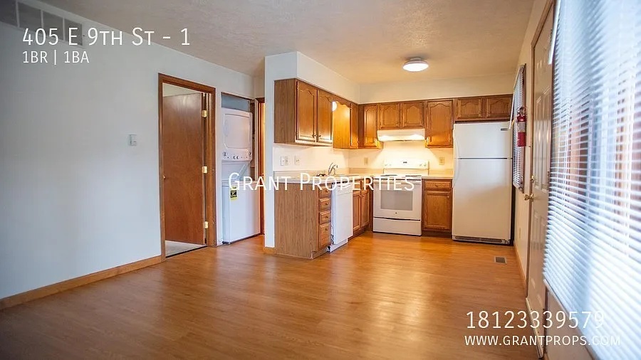 Grant Corner — Photo 3