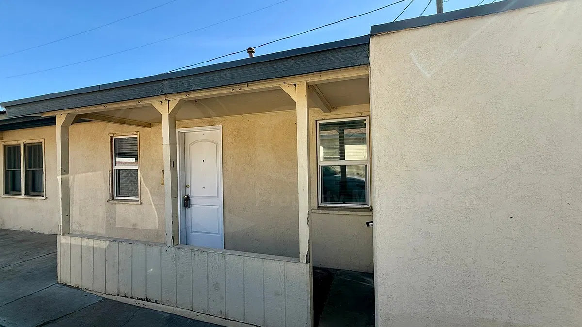 2 bed, 1.0 bath, 534 sqft, $875 — Photo 2