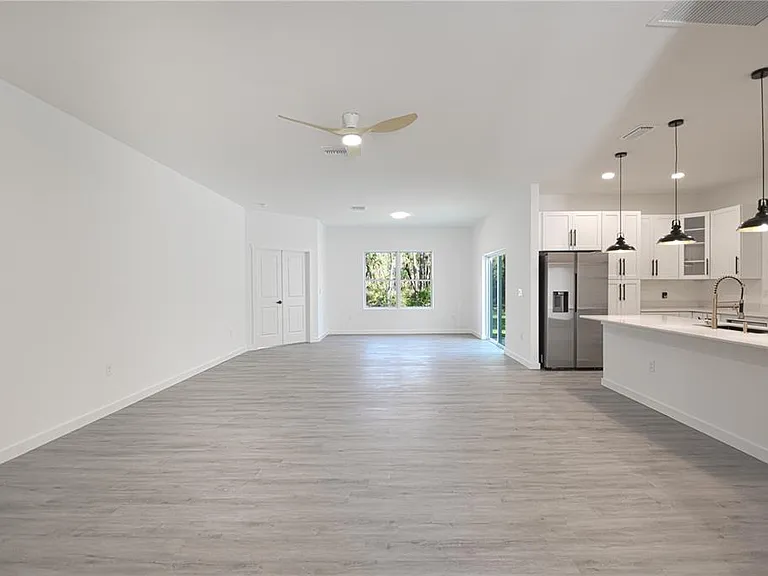 18380 Dakota Ave — Photo 16