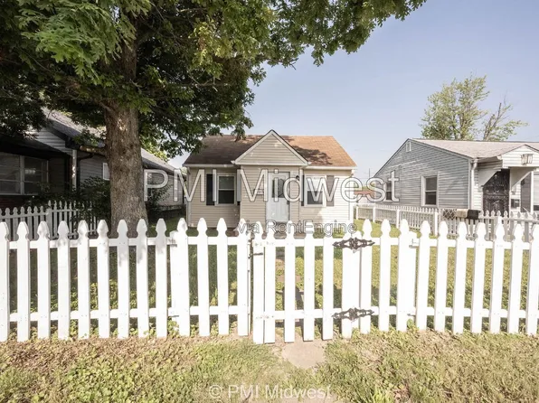 74 N 2nd Ave, Beech Grove, IN 46107