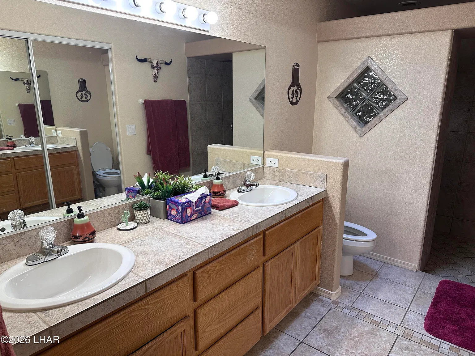 3 bed, 2.0 bath, 1655 sqft, $2,800 — Photo 1