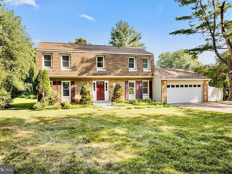1518 Gingerwood Ct — Photo 3