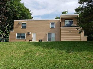 210 S Adams St APT D, Oswego, IL