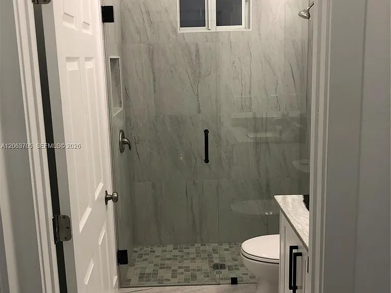 4572 Golfview Blvd #1 — Photo 14
