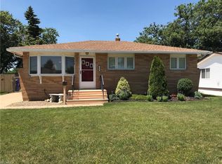 6186 Hardin Dr, Brookpark, OH 44142