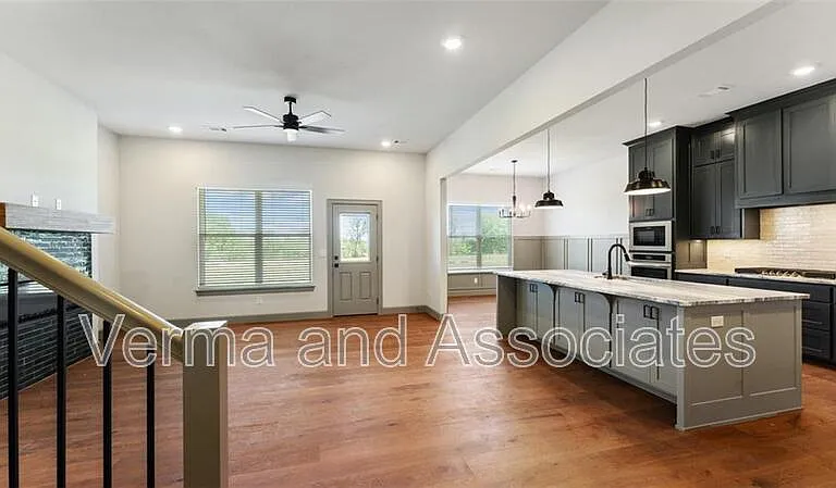 1221 Mammoth St — Photo 26
