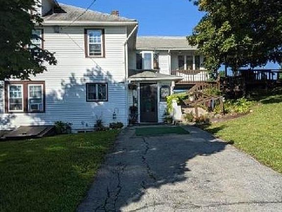 4th image of 266 Milton Tpke