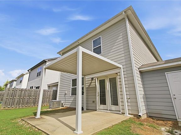 5th image of 208 Bluffton Ct