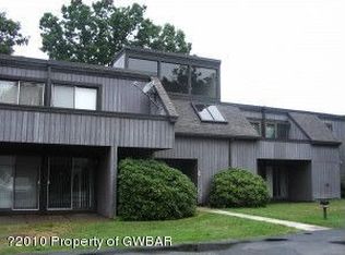138 Orchard E, Dallas, PA 18612