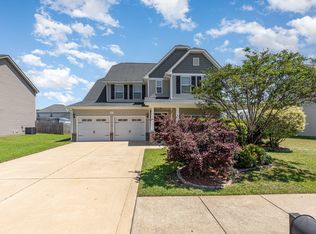 211 Wentworth Dr, Raeford, NC 28376