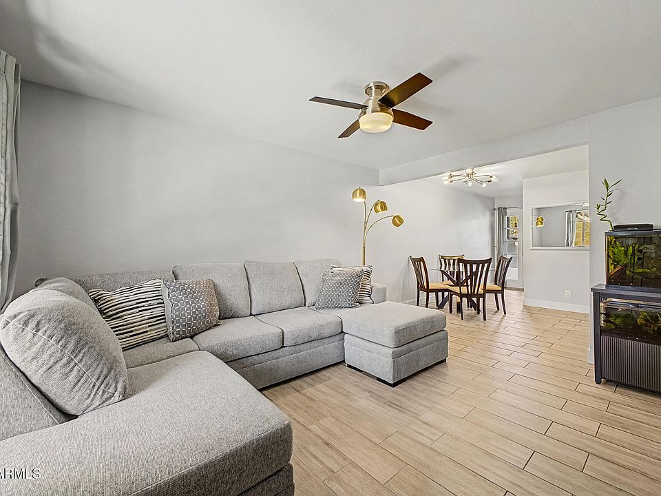1st image of 1449 E HIGHLAND Avenue #3