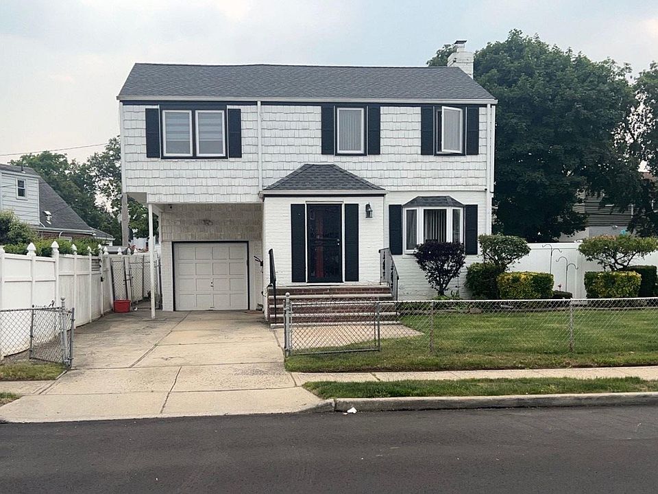 1st image of 345 Norfeld Boulevard