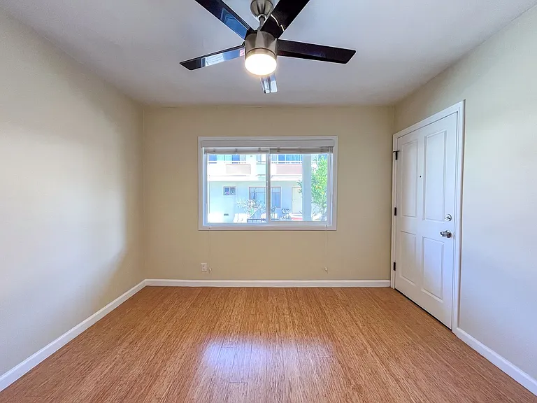3910 Coco Ave — Photo 69