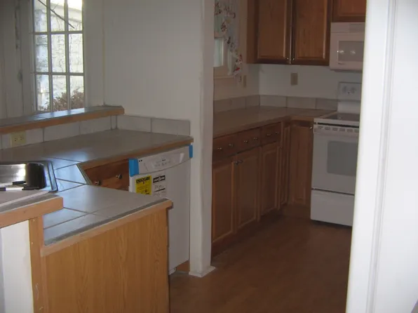 707 S Webster Ave #L-2, Scranton, PA 18505