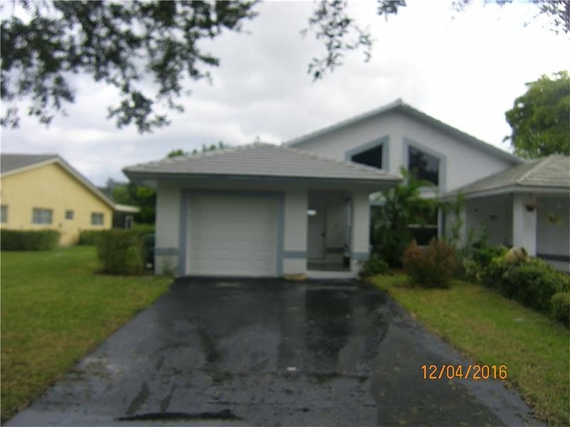 1st image of 3773 NW 115th Ave