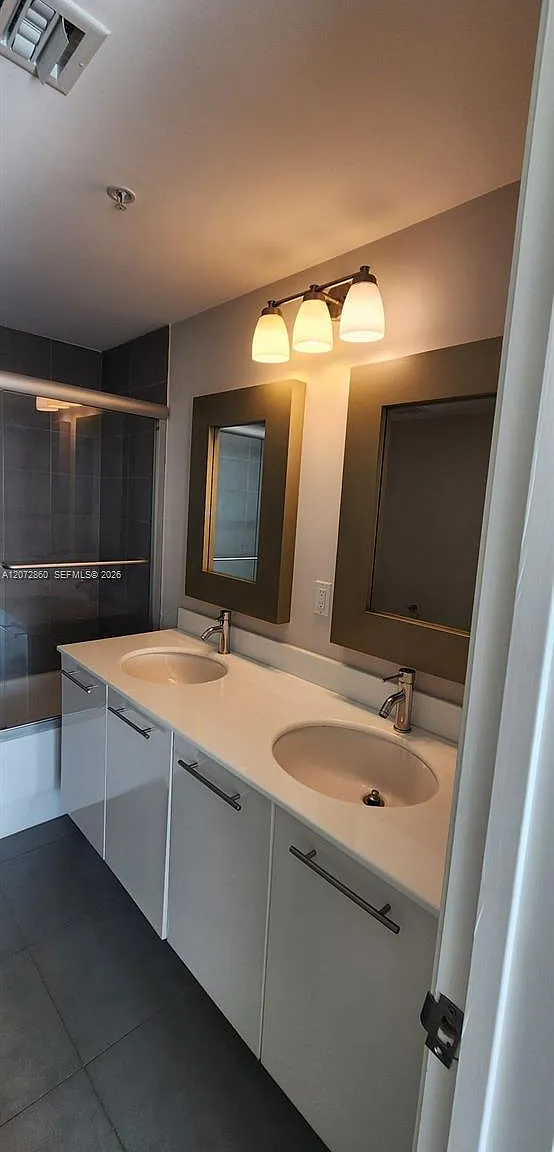 Mint Condo — Photo 4