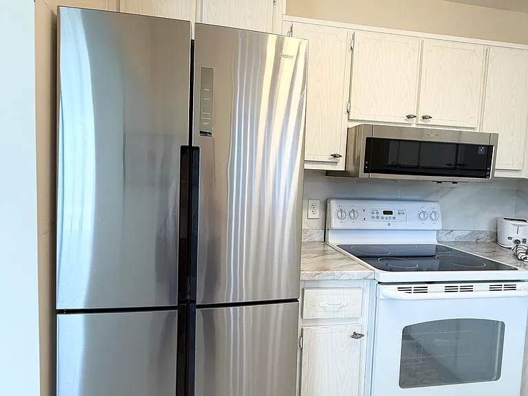 2880 Lake Osborne Dr #205 — Photo 6