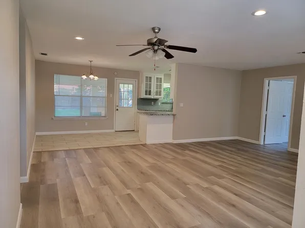 1012 Timberview Ave, Hutchins, TX 75141