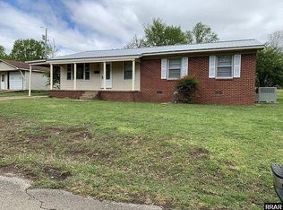 108 Maplemere St, Martin, TN 38237
